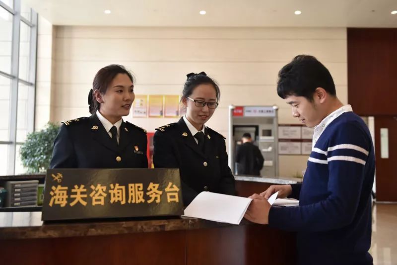 筑牢數字國門，彰顯“硬核”力量 海關網絡技術服務保障口岸產業鏈供應鏈安全順暢